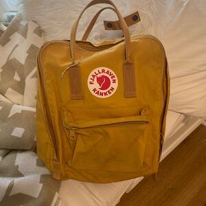 FJÄLLRÄVRN KÅNKEN backpack